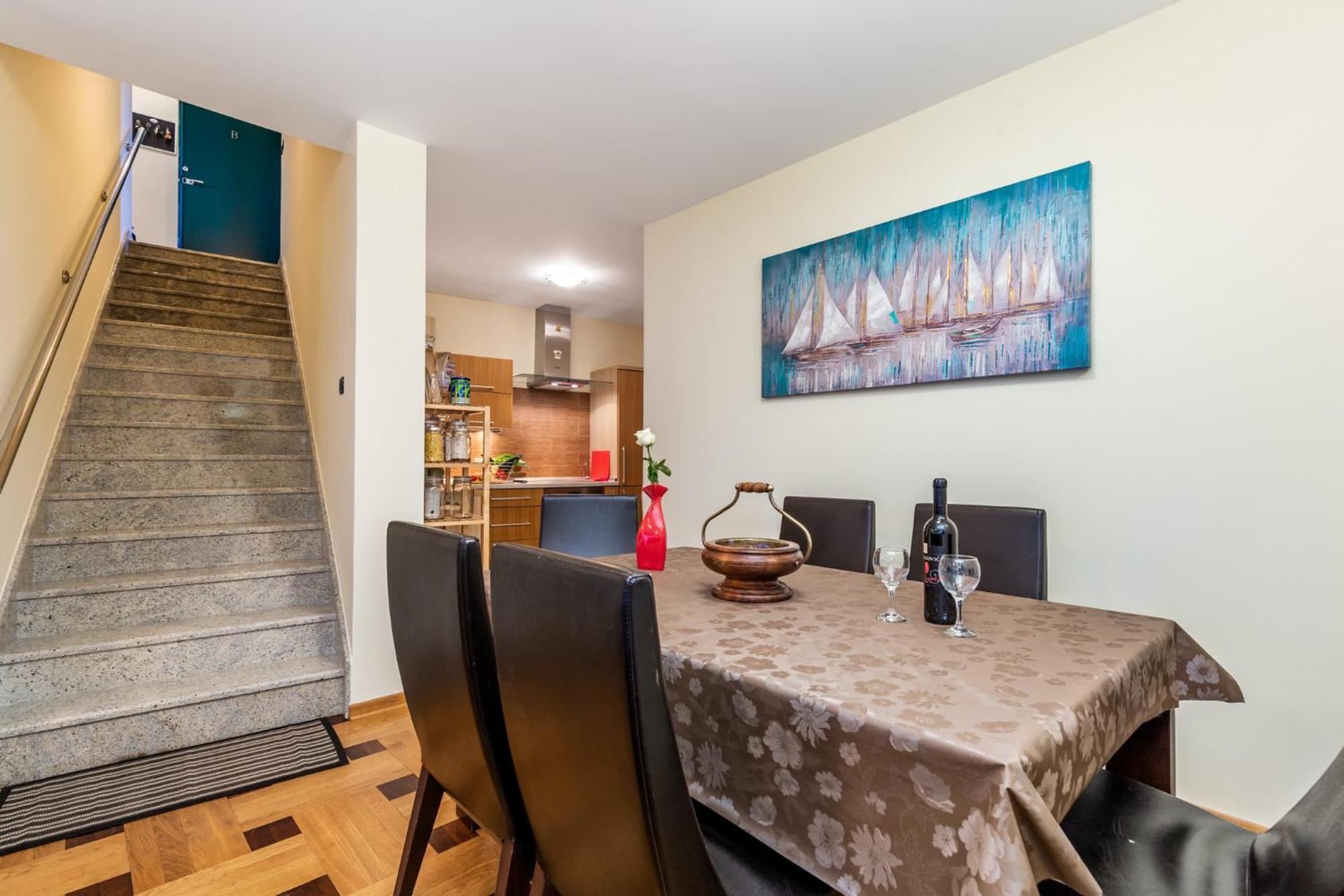 Lux Apartmani Opatija Ngoại thất bức ảnh